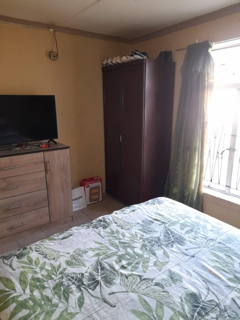  Bedroom Property for Sale in Portlands Western Cape